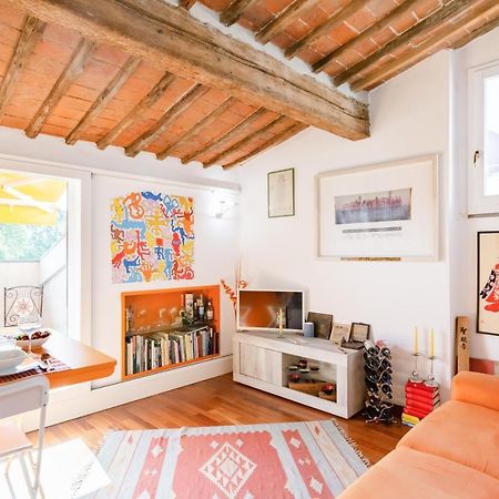 Piazza Dei Cavalieri Orange Attic Apartment Pisa Exterior foto